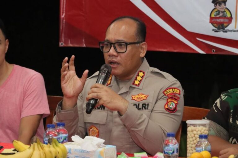 Kapolres Jakut minta warga waspadai aksi penipuan secara daring