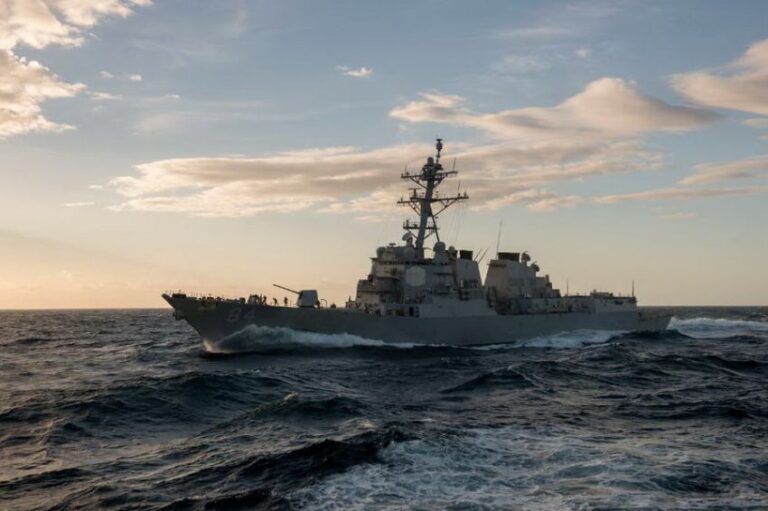 Kehebatan USS Bulkeley dan USS Cole, Kapal AS Penghalau Rudal Iran ke Israel