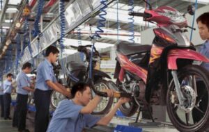 Kenapa Orang Indonesia Masih Beli Motor India? Ini Alasannya!