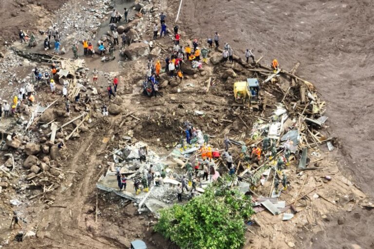 Korban Meninggal Banjir Bandang Ternate Jadi 14 Orang, Ini Daftarnya