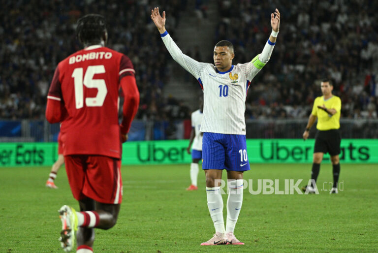 Kylian Mbappe Alami Cedera Patah Tulang Hidung