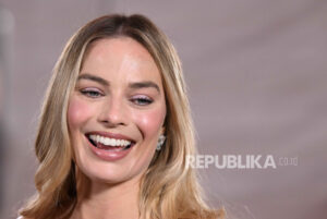 Margot Robbie Dikabarkan Hamil Anak Pertama