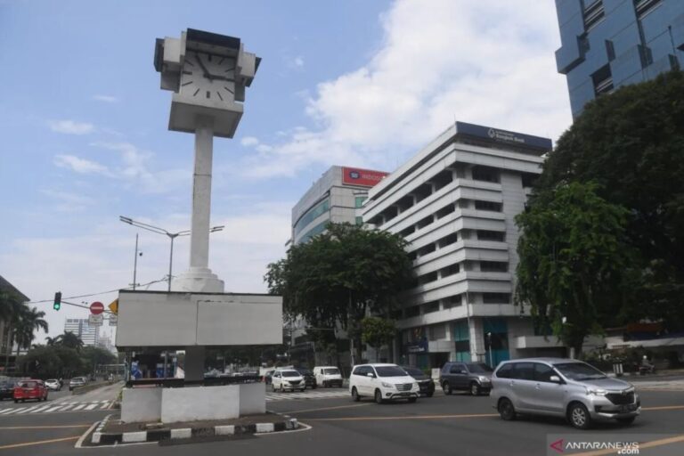 MRT Jakarta pindahkan Tugu Jam Thamrin ke lokasi semula pada 2026