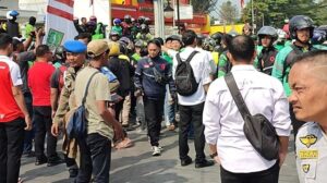 Ojek Online dan Sopir Angkot Bentrok di Depan Balai Kota Sukabumi, Ini Pemicunya