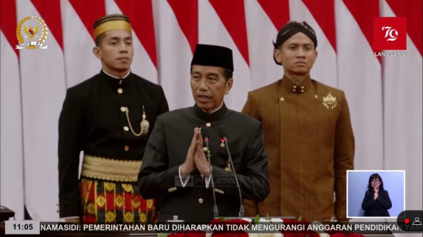 Pamer Hilirisasi, Jokowi: Anugerah Allah SWT Dikelola untuk Kepentingan Rakyat