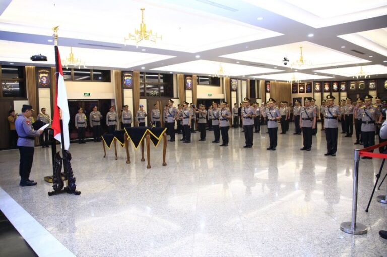 Pecah Bintang, Brigjen Pol Dedy Murti dan Dwi Agus Jadi Jenderal Termuda Polri