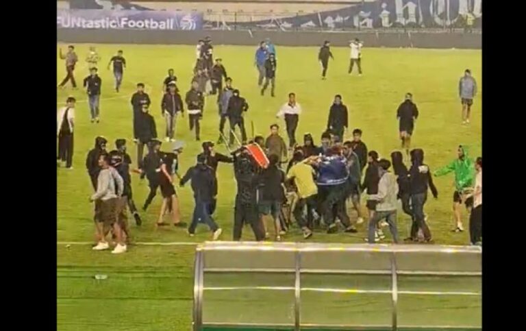 Persib Hormati Sanksi Komdis PSSI Terkait Kericuhan Suporter