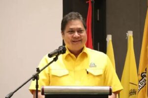 PPP Anggap Pengunduran Diri dari Kursi Ketum Golkar sebagai Hak Politik Airlangga