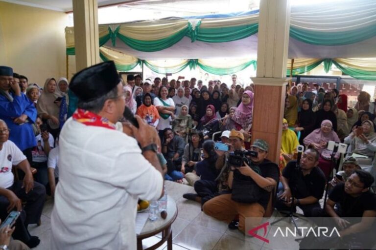 Rano Karno nilai PPSU tak perlu pakai ijazah saat pendaftaran kerja