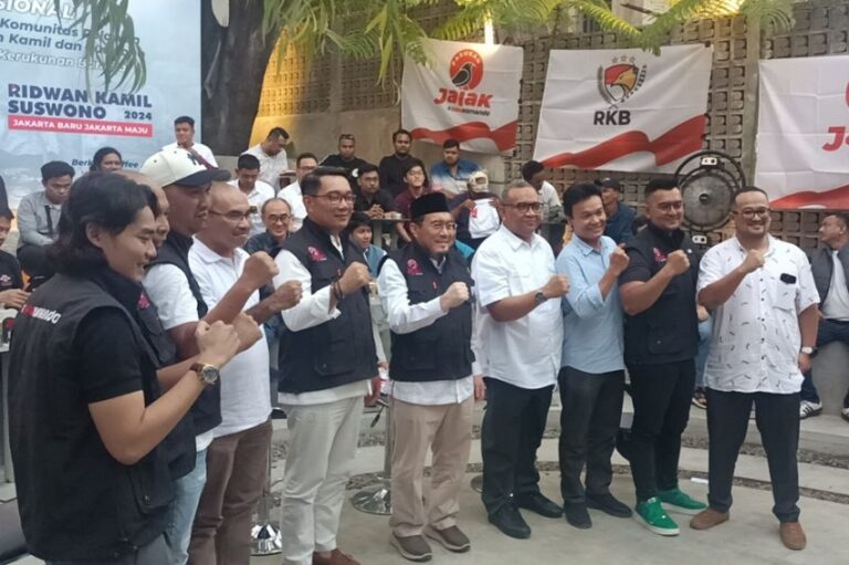 Relawan Prabowo-Gibran Deklarasi Dukung Ridwan Kamil-Siswono di Pilkada Jakarta