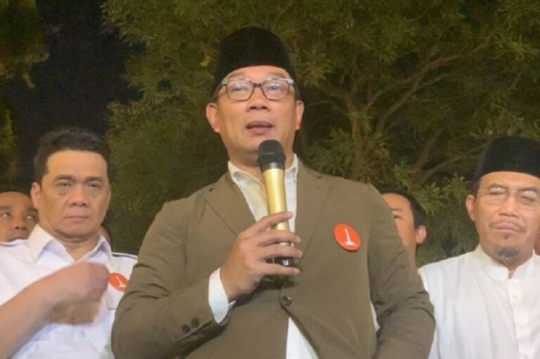 Ridwan Kamil Janji Naikkan Gaji Pegawai Pemprov DKI Jakarta dan Guru Honorer