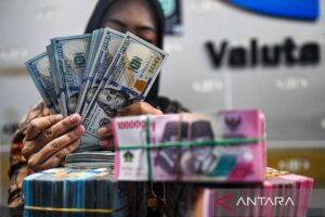 Rupiah Kamis pagi turun tipis 2 poin menjadi Rp16.262 per dolar AS