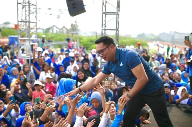 Serap Aspirasi Ibu-ibu di Waduk Aseni, RK Siapkan Program Pasar Murah Bahan Pokok