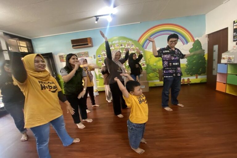 Serunya Pasien Anak Pejuang Kanker Bermain Bareng MNC Peduli