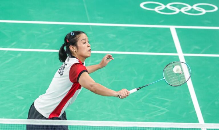 Sore Ini, Gregoria akan Hadapi Intanon demi Tiket Semifinal Olimpiade Paris