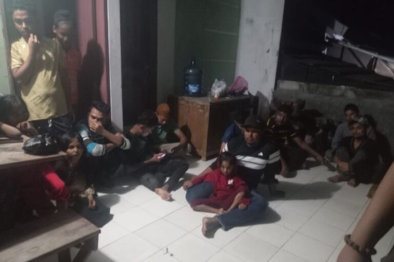 Sukabumi Geger! 24 Imigran Rohingya Ditemukan Tinggal di Cisolok, 2 Kabur