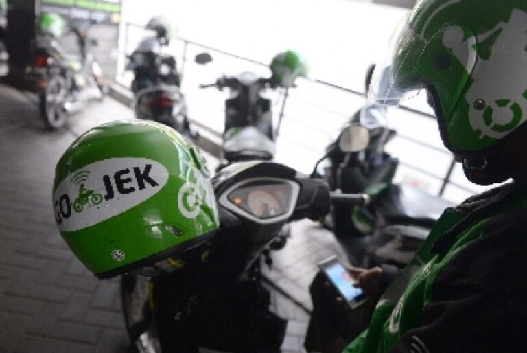 Tak Cuma Konsumen, Driver Gojek Juga Bisa Kasih Rating ke Penumpang