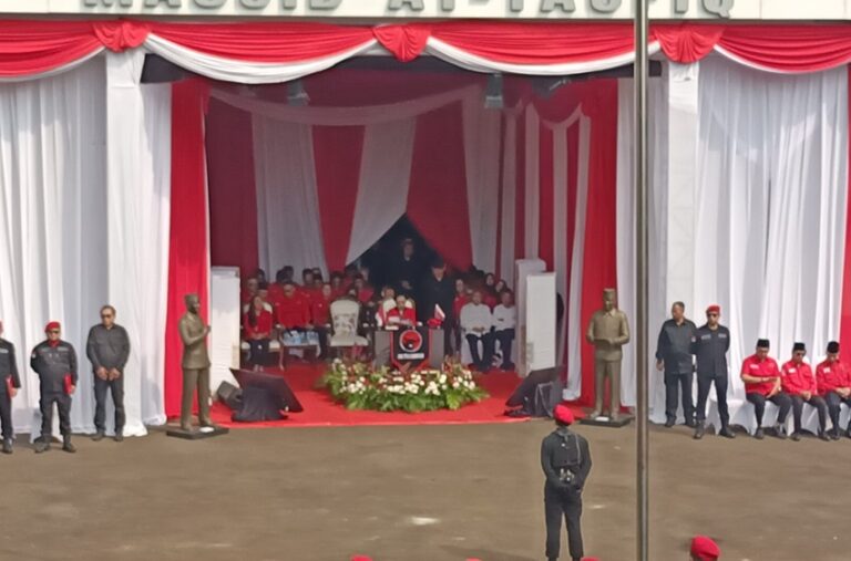 Upacara HUT ke-79 RI di PDIP, Megawati Bicara Ada yang Coba Belokkan Sejarah